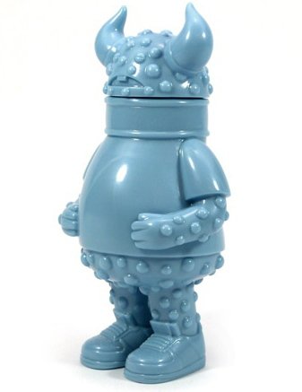 Itch - FTC Blue figure by Mographixx, produced by Intheyellow. Front view.