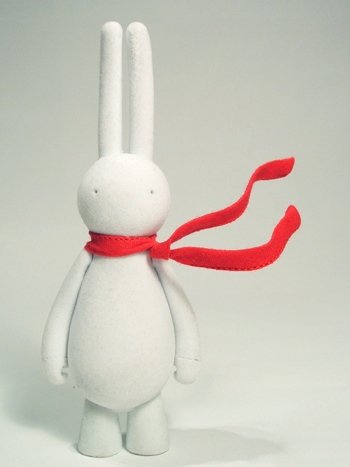 Petit Common Lapin figure by Mr. Clement. Front view.