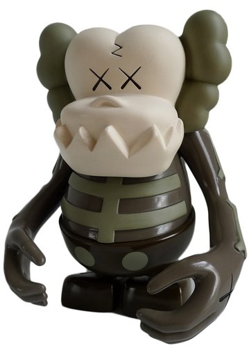 KAWS Skull-Kun figure by Kaws X Bxh, produced by Bounty Hunter (Bxh). Front view.