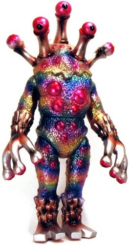 Alien Argus Custom figure by Blobpus. Front view.