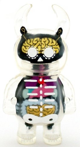 Anatomy Skeleton Uamou 1 figure by Ayako Takagi, produced by Uamou. Front view.