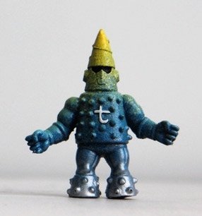 M.U.S.C.L.E. Drilhead figure, produced by Rampage Toys X Smash Tokyo. Front view.
