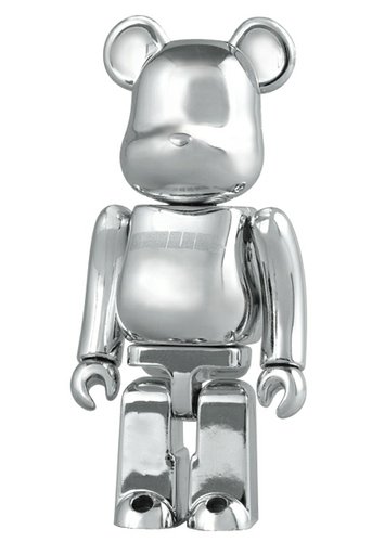 MUG Be@rbrick - Minotaur Urban Gear 100% figure, produced by Medicom Toy. Front view.