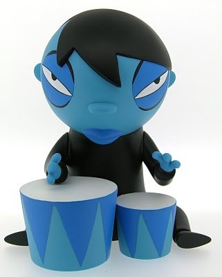 Ron Go Bongo Cool Blue Edition figure by Curtis Jobling, produced by Toy2R. Front view.