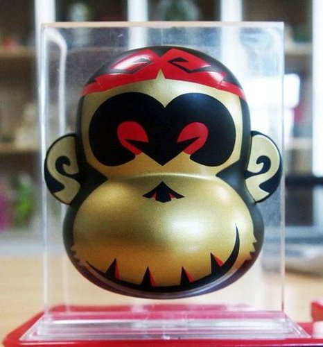 Munky King Omi SDCC 2012 exclusive figure by Munky King, produced by Munky King. Front view.