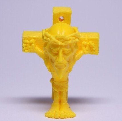 Compass - Yellow figure by Junnosuke Abe, produced by Restore. Front view.