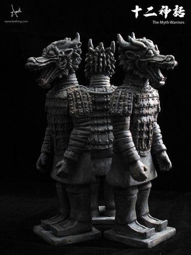 Dragon Warrior figure by Keithing (Keith Poon). Front view.