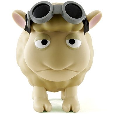 Seamour Sheep figure by Metin Seven, produced by Crazylabel. Front view.