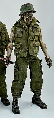 warzomb Corporal figure by Ashley Wood, produced by Threea. Front view.