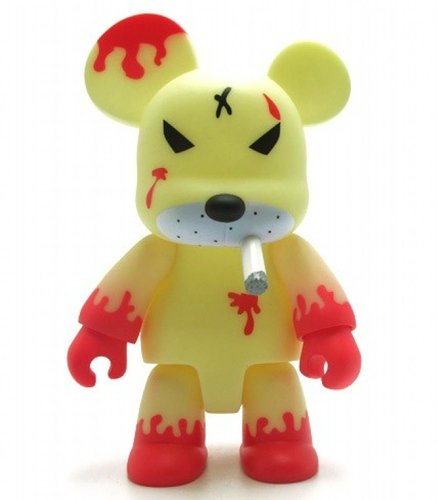 Redrum Bear 8 figure by Frank Kozik, produced by Toy2R. Front view.