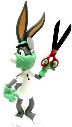 Mad Doktor Bugs Bunny figure by Dr. Romanelli, produced by Span Of Sunset. Front view.