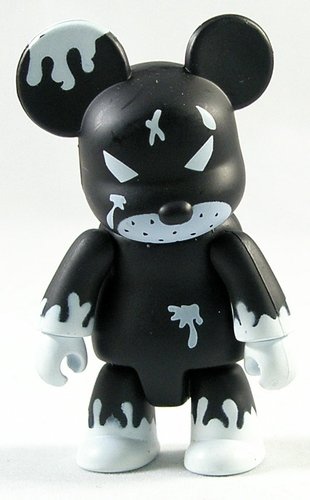 Redrum Black and White figure by Frank Kozik, produced by Toy2R. Front view.