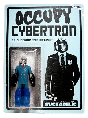 Occupy Cybertron - One Percent Bootleg figure by Sucklord, produced by Suckadelic. Front view.