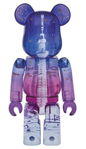 Tokyo Sky Tree Town (R) NIGHT BE@RBRICK 100% figure, produced by Medicom Toy. Front view.