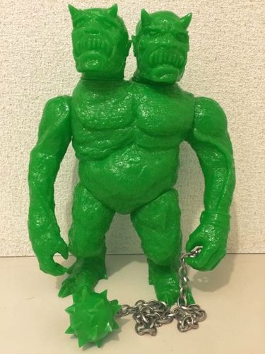 Two-Headed Giant (双頭巨人) figure by Bemon. Front view.