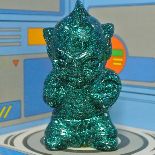 Uncle Biter - Glitter Bomb - Emerald Green figure by Paul Kaiju, produced by Fig-Lab. Front view.