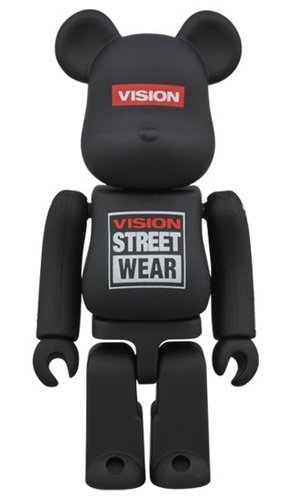VISION STREET WEAR BE@RBRICK 100% figure, produced by Medicom Toy. Front view.