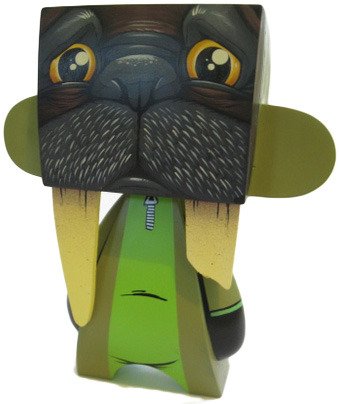 Walrus Green figure by Scribe. Front view.