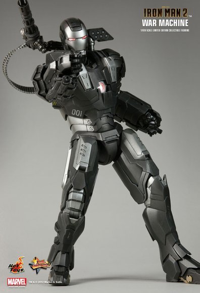 Warmachine figure by Jc. Hong, produced by Hot Toys. Front view.