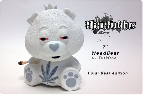 WeedBear - Polar Bear figure by Task One. Front view.