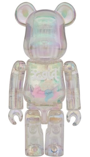 X-girl BE@RBRICK 100% figure, produced by Medicom Toy. Front view.