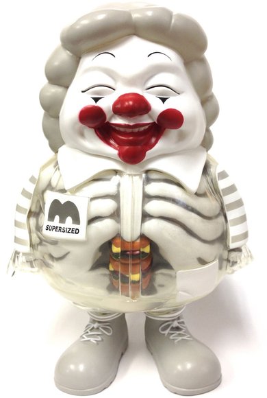 X-Ray Mc Supersized - Humberger Ver. White figure by Ron English, produced by Secret Base. Front view.
