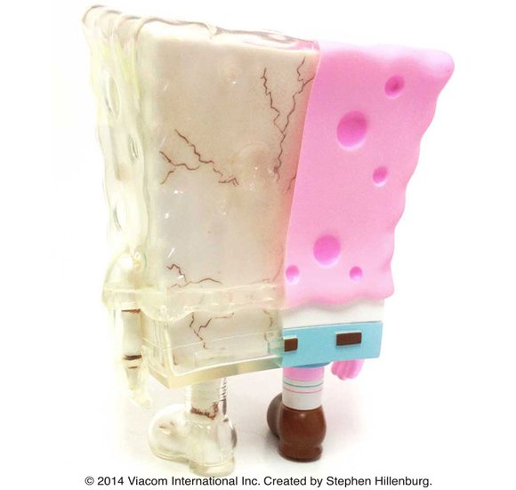 Cherry Blossom X-Ray SpongeBob (Badge Set) figure by Stephen Hillenburg, produced by Secret Base. Back view.