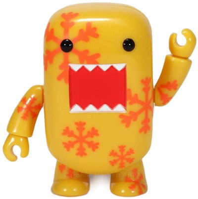 Yellow Snowflakes figure by Dark Horse Comics, produced by Toy2R. Front view.