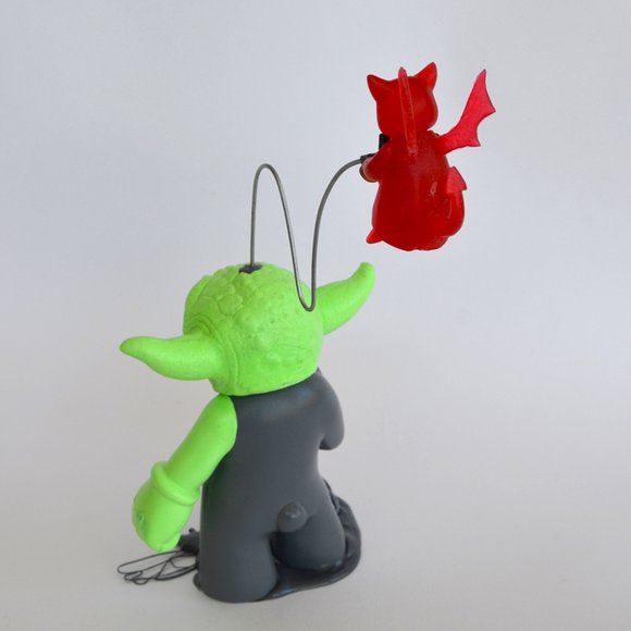 Yoda Possessed (Green) figure by Dave Bondi, produced by Dave Bondi Art. Back view.