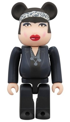 YOKO FUCHIGAMI BE@RBRICK 100% figure, produced by Medicom Toy. Front view.