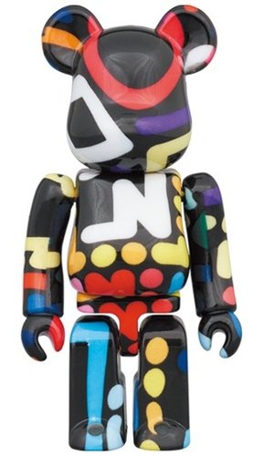 YOON HYUP BE@RBRICK 100％ figure, produced by Medicom Toy. Front view.