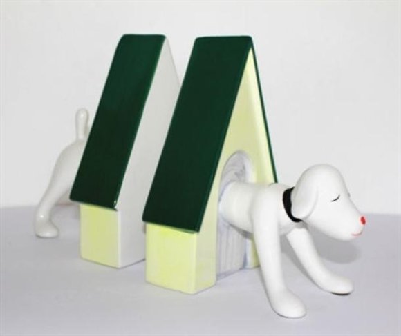 Yoshitomo Nara Ceramic Puppy Bookends figure by Yoshitomo Nara, produced by Bozart Toys. Front view.