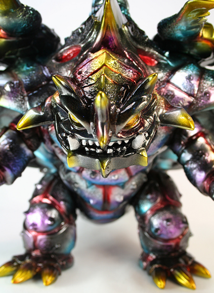 Zanga figure by Mark Nagata, produced by Max Toy Co.. Detail view.