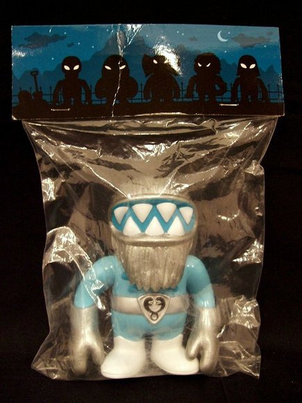 Zombeard - Superfest Exclusive Grey figure by Brian Flynn, produced by Super7. Packaging.